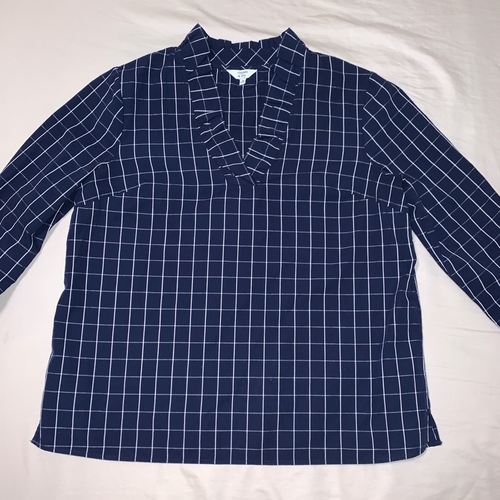 Top, neck detail, business casual